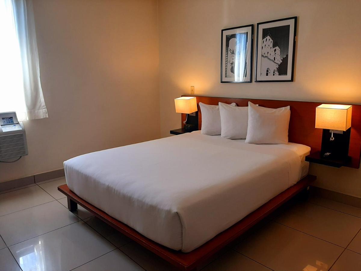 Comfort Inn Real San Miguel Exterior foto