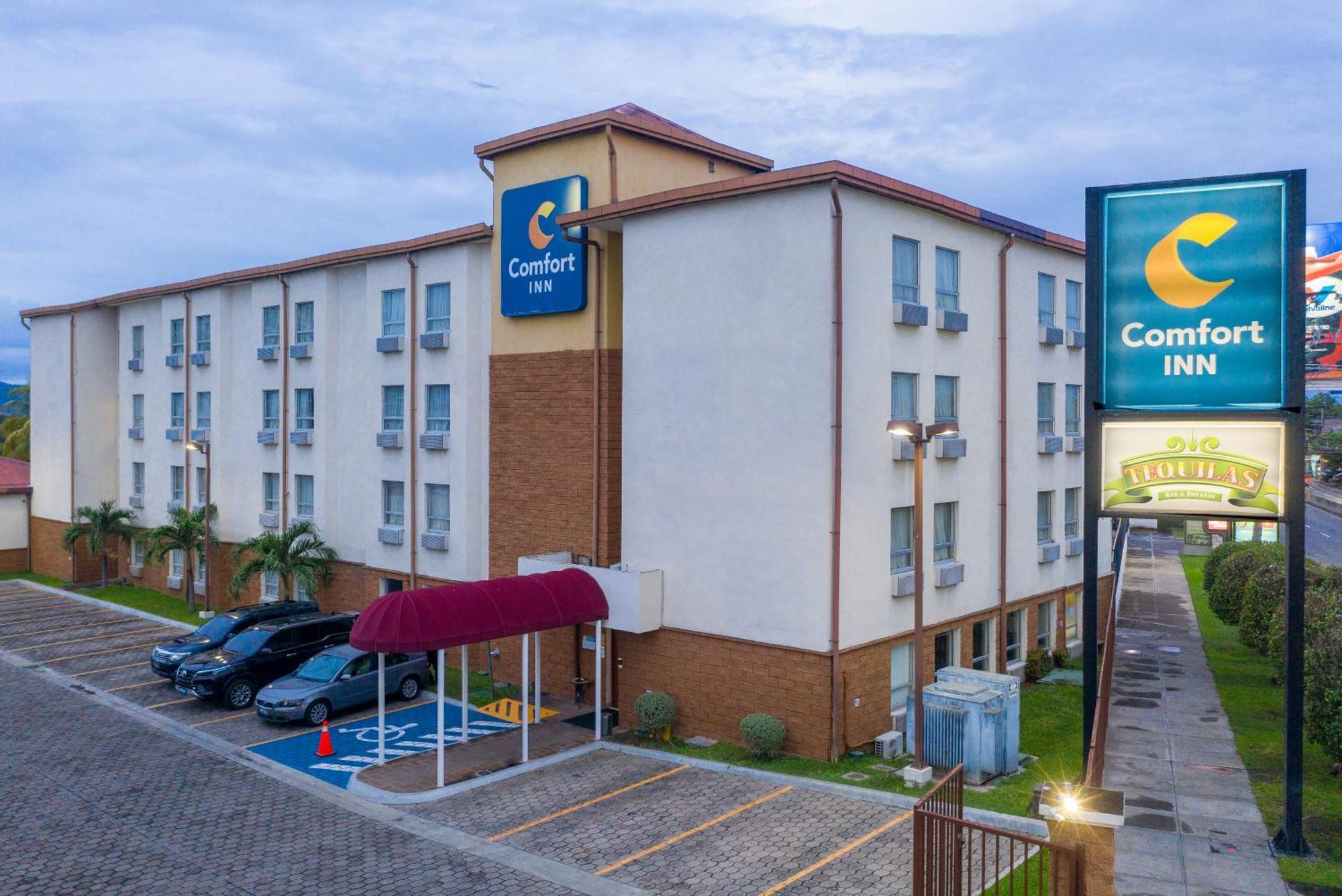 Comfort Inn Real San Miguel Exterior foto